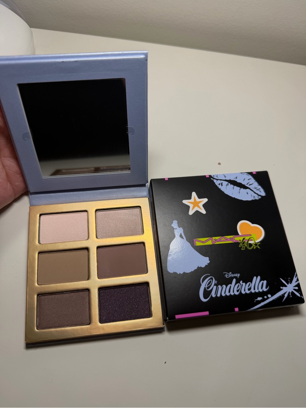 MAC Cosmetics Cinderella Eyeshadow Palette - Neutral Mauve Six-Color Set